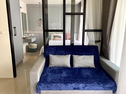 P B402 - صورة 11