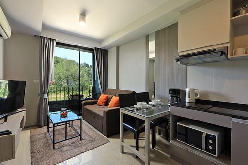 6th Avenue Condo 3
