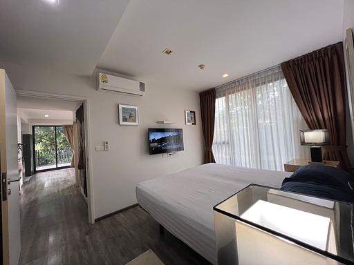 The Deck Patong - صورة 2