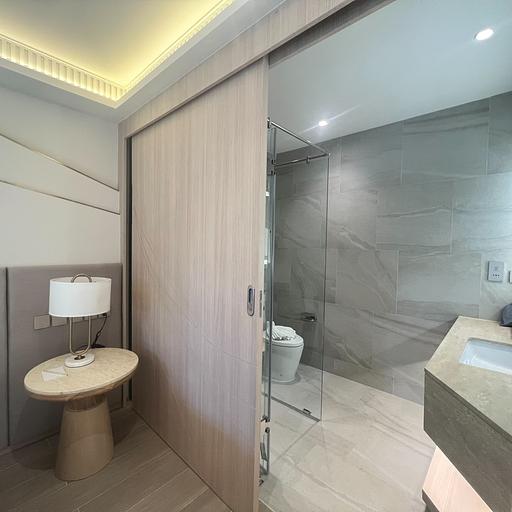 Exclusive beachfront investment condominium in Naiton Beach - صورة 4