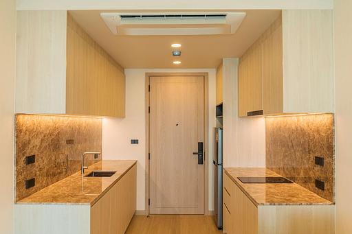 A spacious one-bedroom apartment in the green and peaceful location in The Ozone Oasis, not far from Bang Tao Beach - รูปภาพ 4