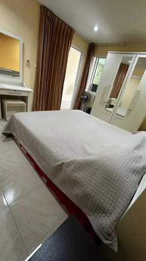 Palm Breeze Resort, Nai Harn 的两套一卧室公寓 — 拍卖 - 照片 7