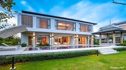 Laguna Village Residences