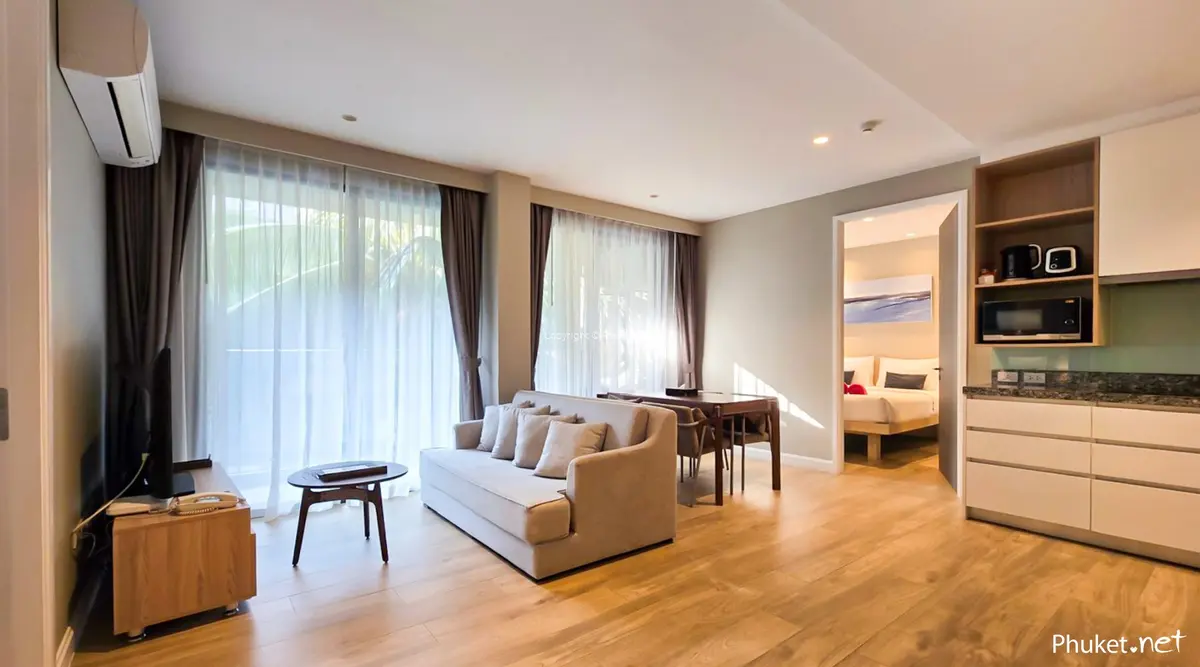 Diamond Condominium