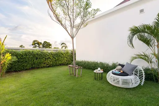 The 8 Pool Villa 3